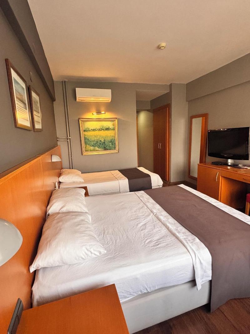 Simisso Hotel image