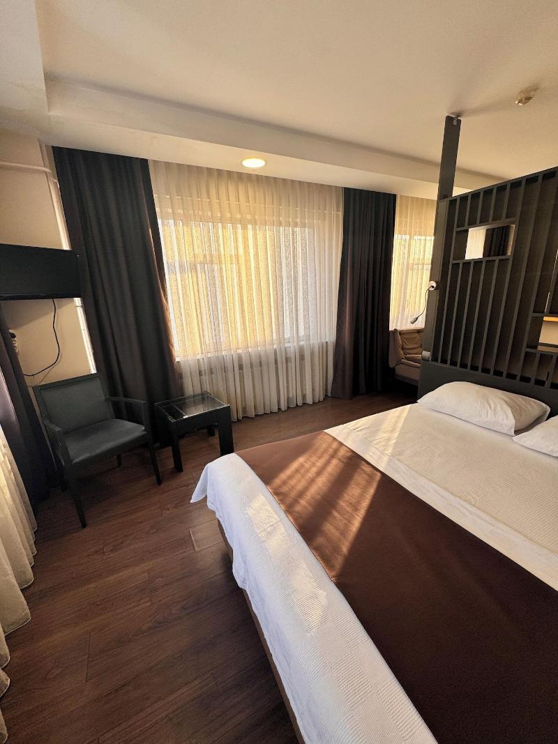 Simisso Hotel image