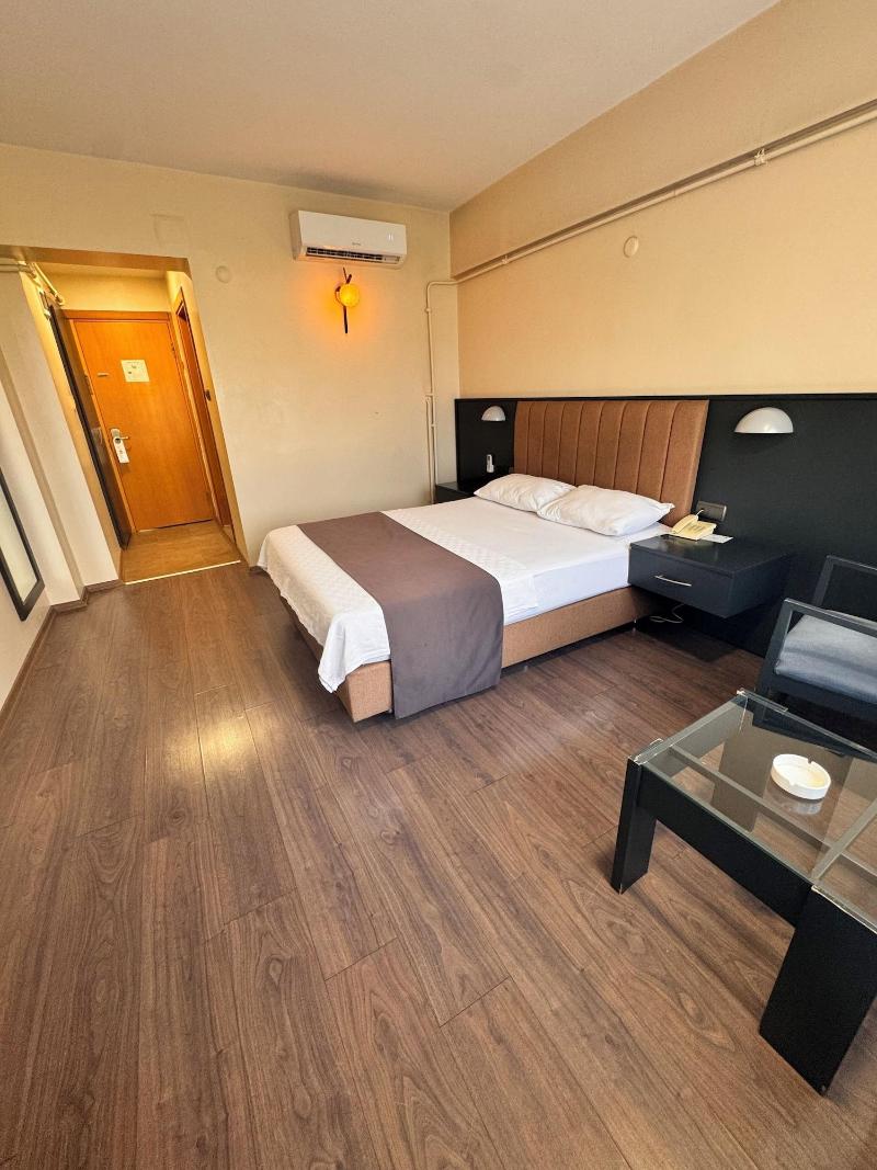 Simisso Hotel image