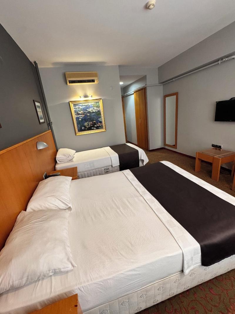 Simisso Hotel image