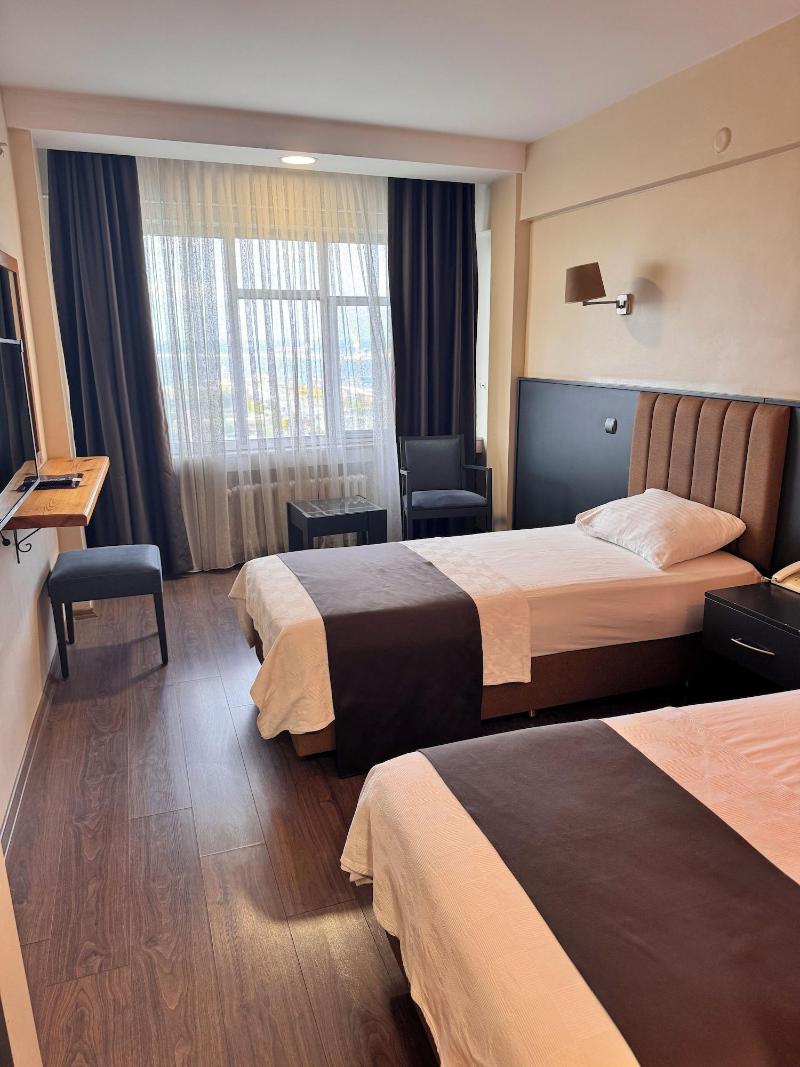 Simisso Hotel image