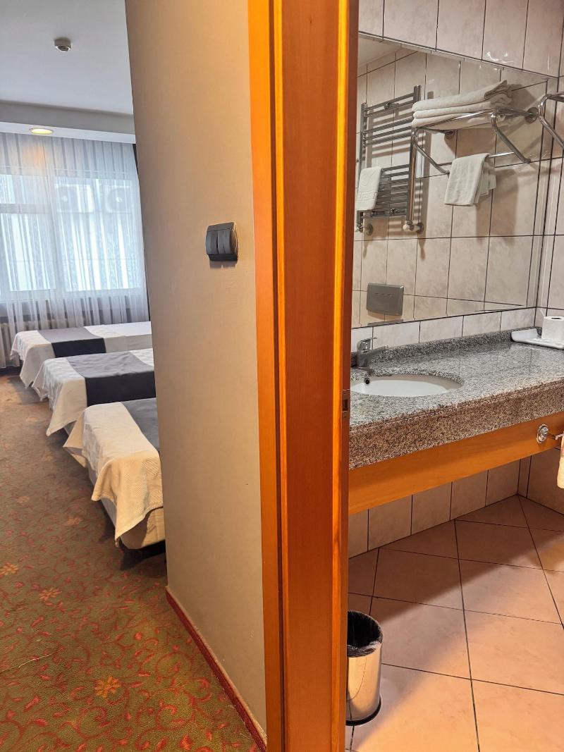 Simisso Hotel image