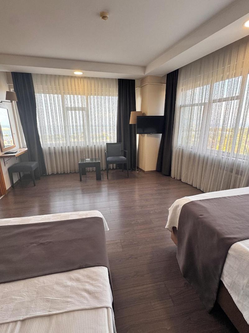 Simisso Hotel image