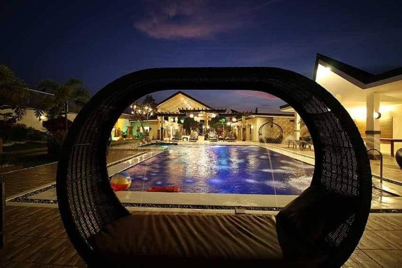 A A Garden Suites image