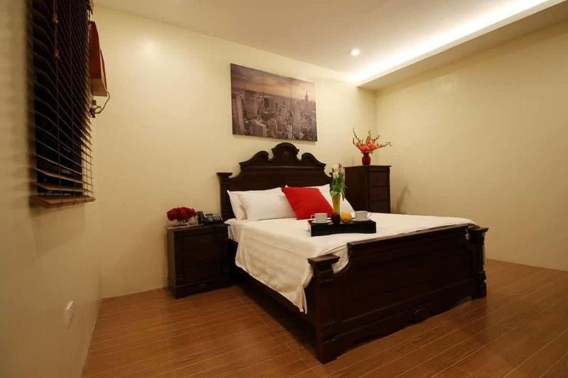 A A Garden Suites image