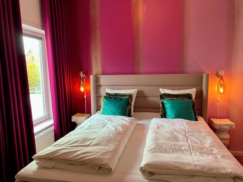 Mortens Kro Restaurant Suites image