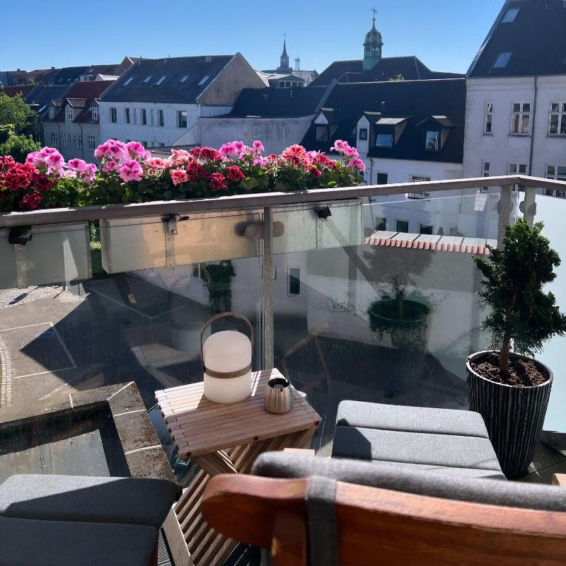 Mortens Kro Restaurant Suites image