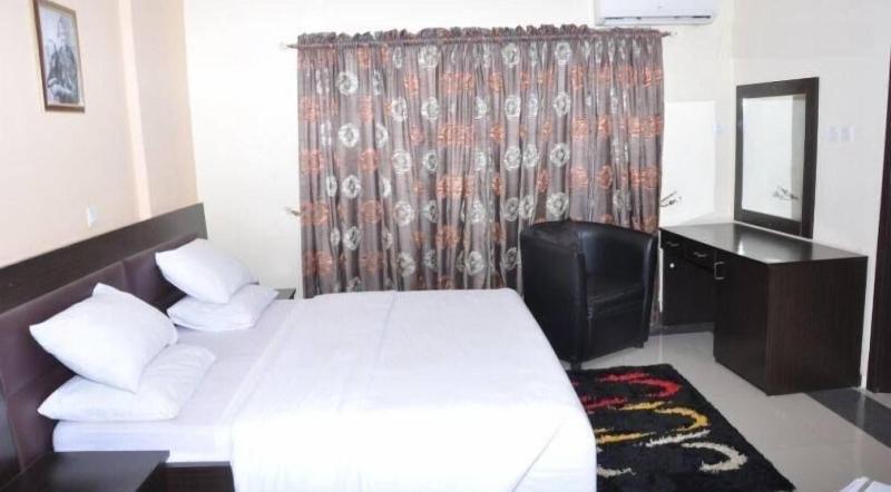 Kanem Suites image