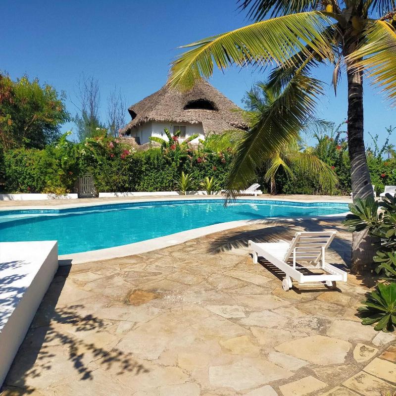 Pole Pole Beach House image