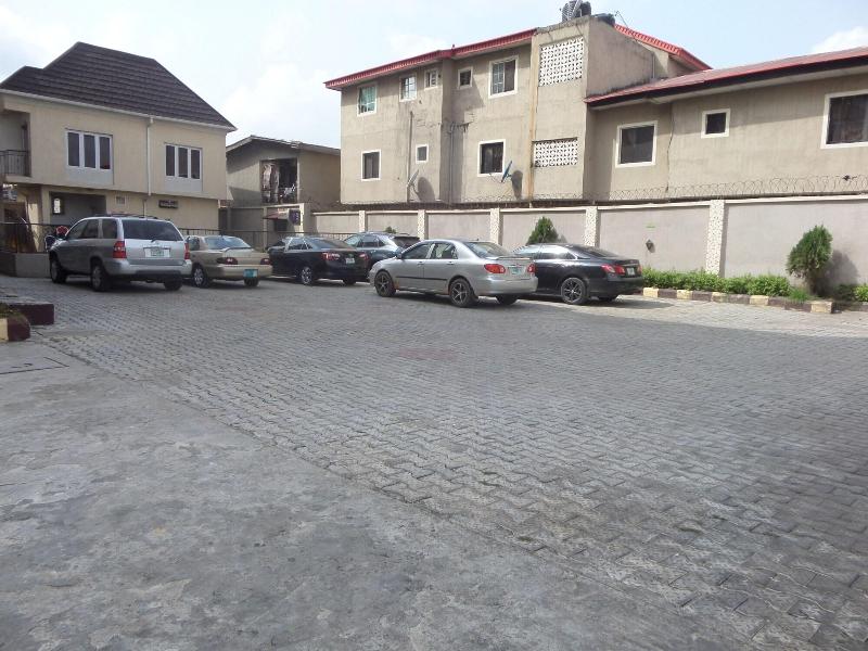 Serena Hotel Suites image
