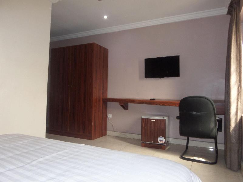 Serena Hotel Suites image