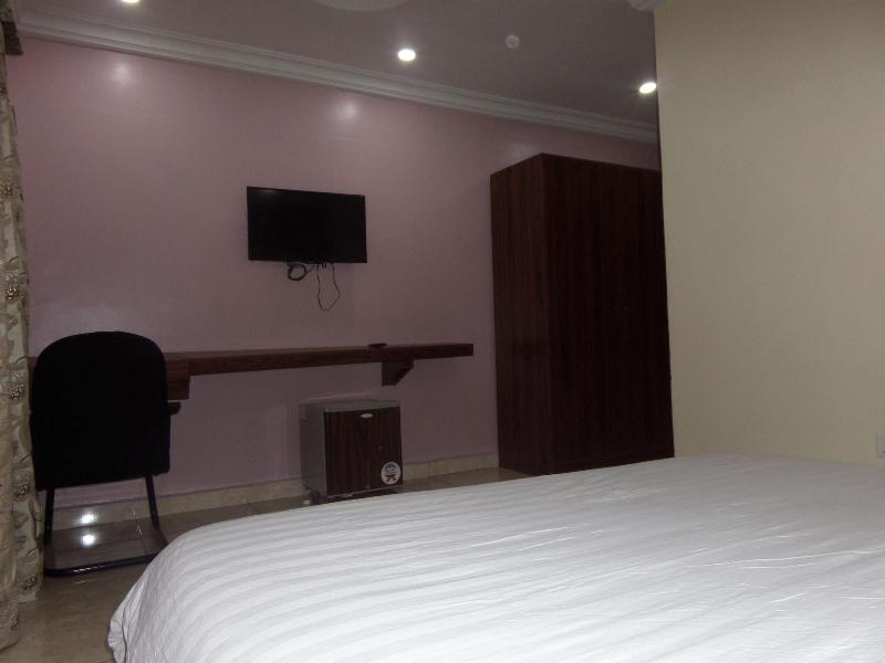 Serena Hotel Suites image