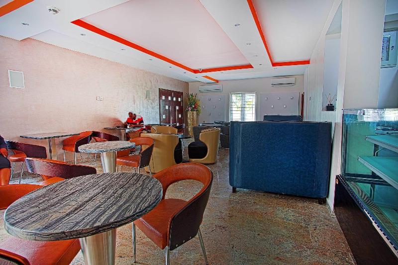 H21 Apartments Lounge image