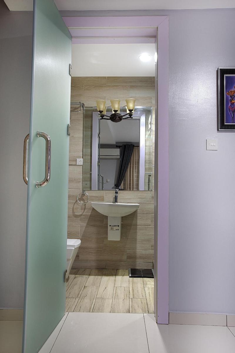 H21 Apartments Lounge image