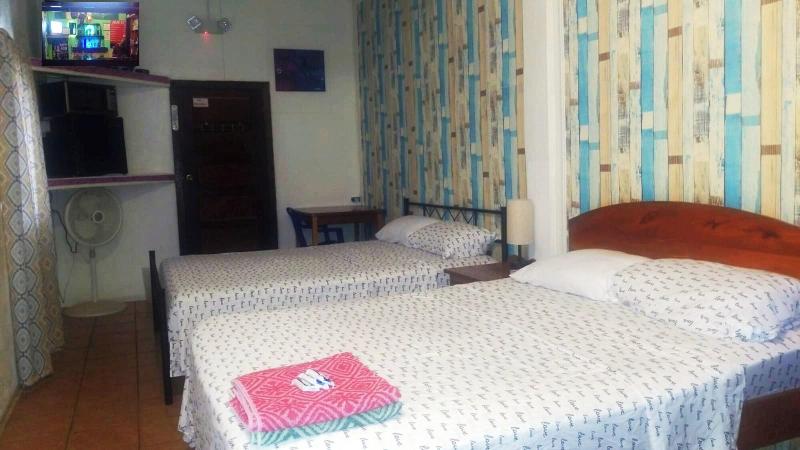 Max Rooms image
