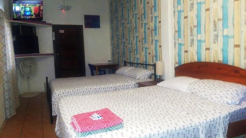 Max Rooms image