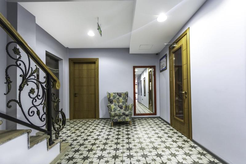 Hotel London image