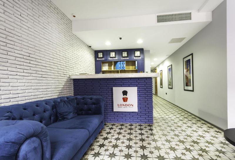 Hotel London image