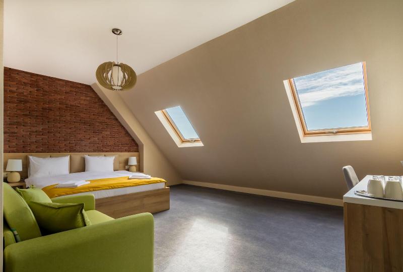 Hotel London image