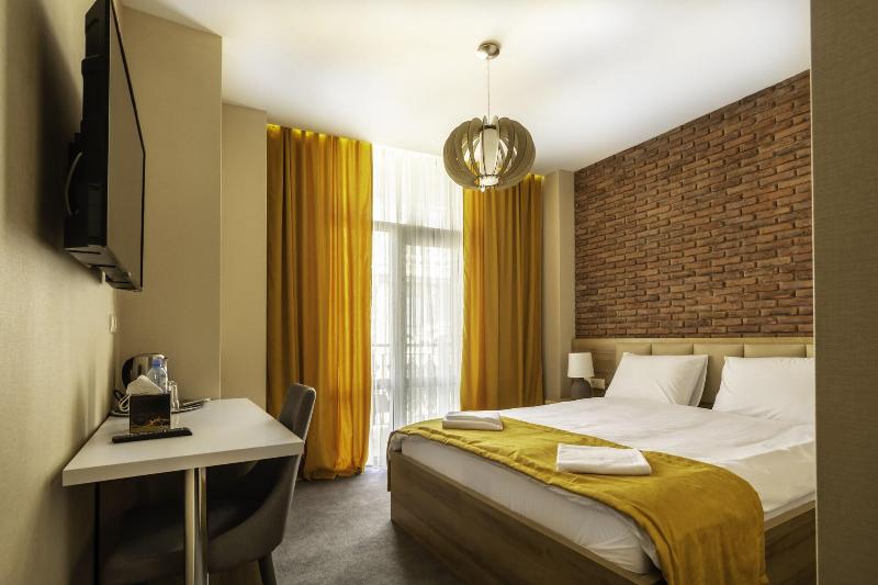 Hotel London image