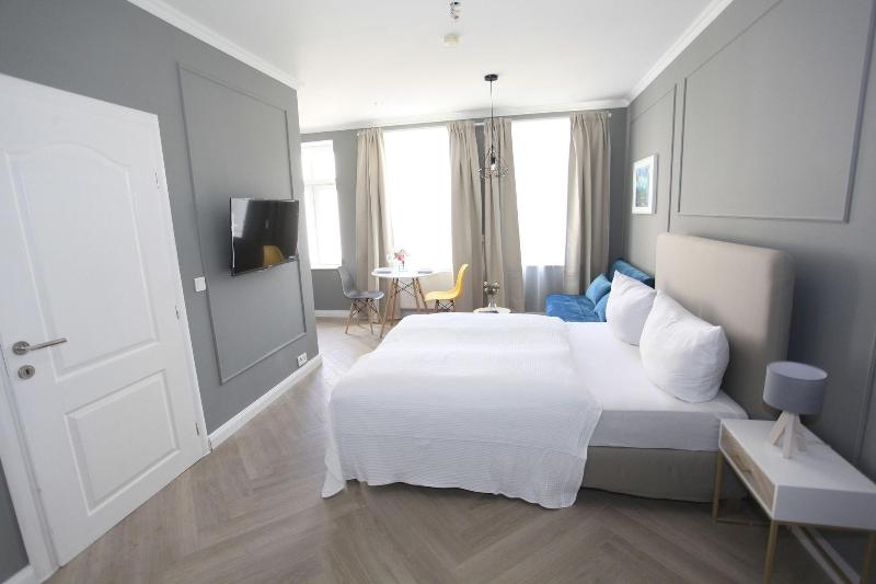 Zollikof Aparts Sauna Studioapartments image