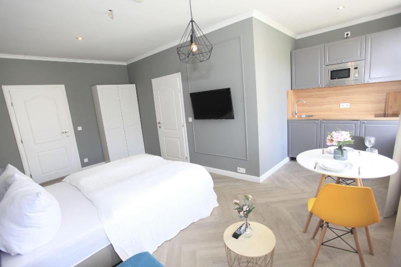 Zollikof Aparts Sauna Studioapartments image