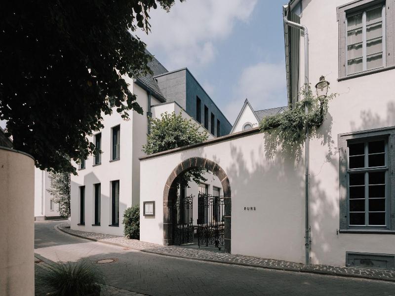 Hotel Purs image