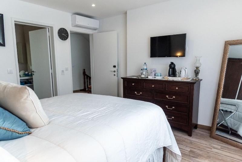 Garoupas Inn image