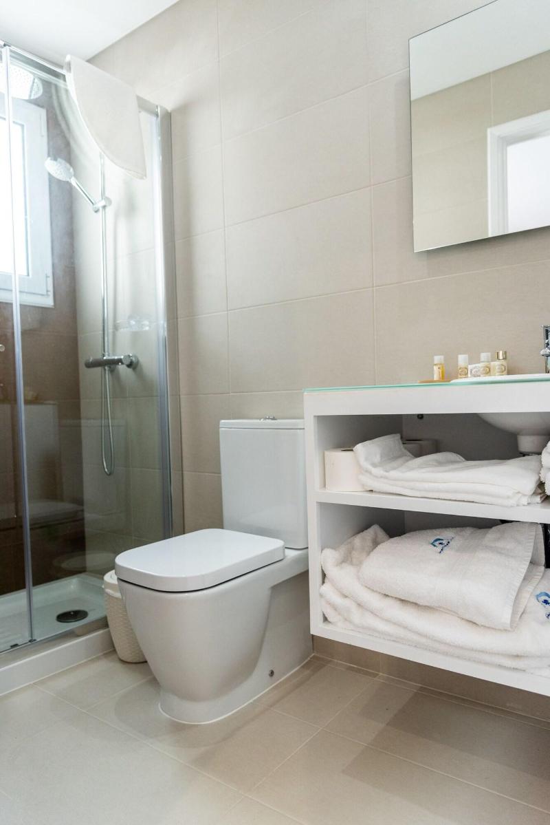 Garoupas Inn image