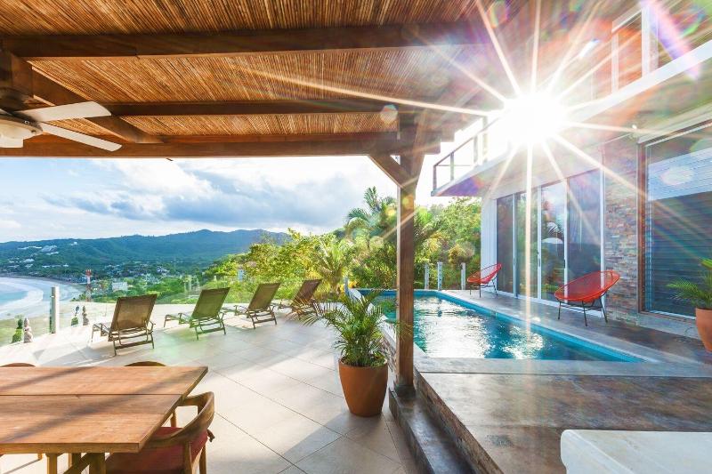 Casa Cha Cha Cha B B image