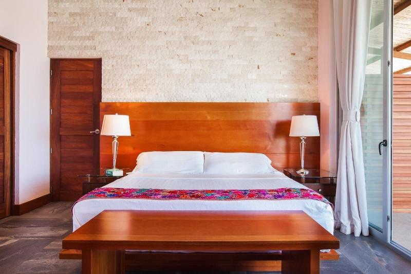 Casa Cha Cha Cha B B image