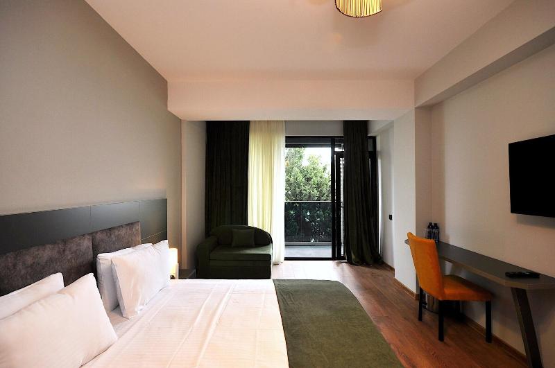 Jazz Hotel image
