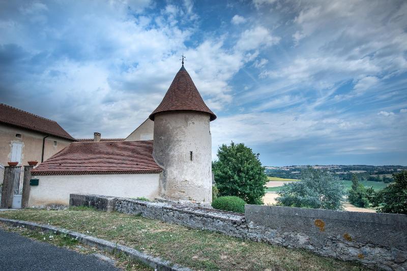 Le Feneau image