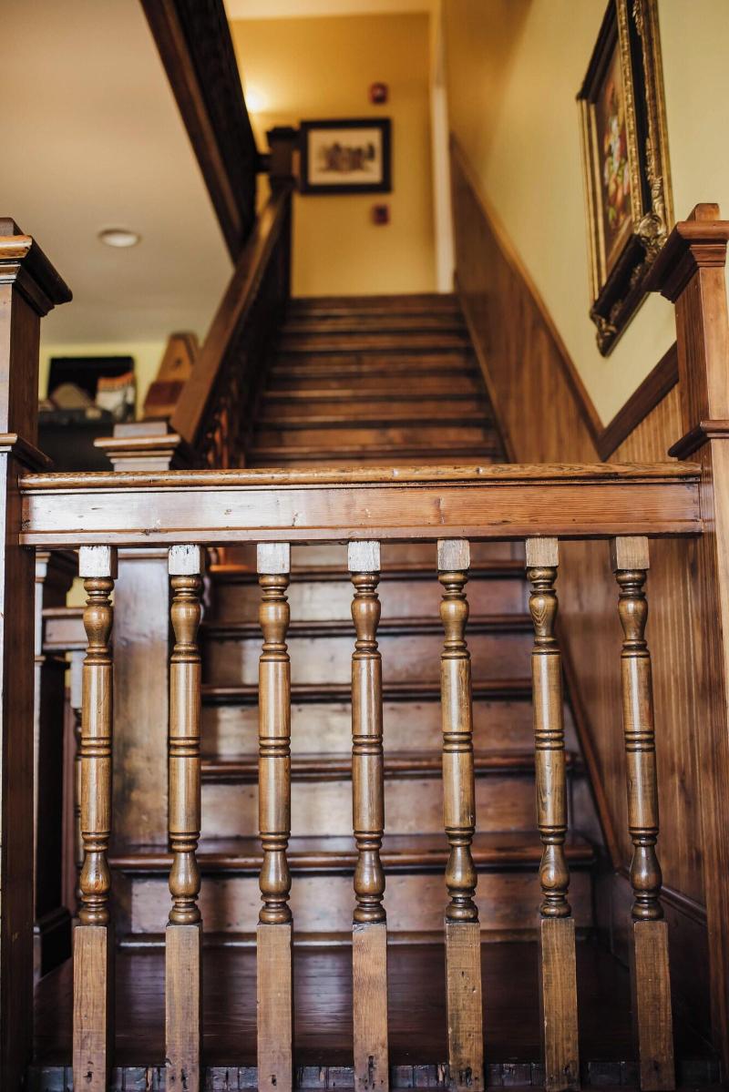 Grand Lux Inn
