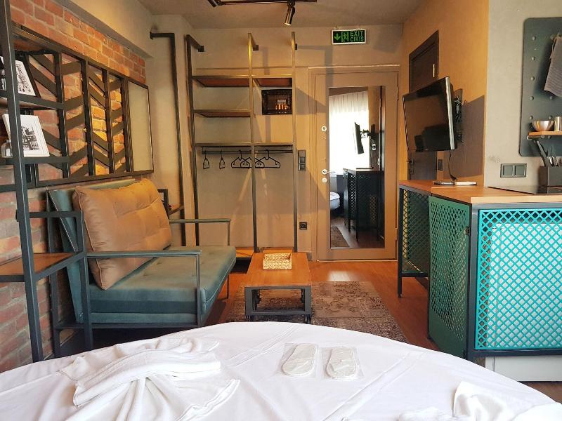 Mansion Gorki image