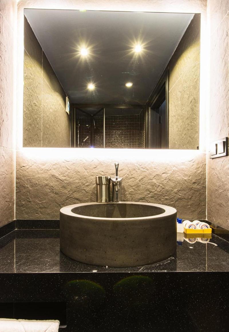 Mansion Gorki image