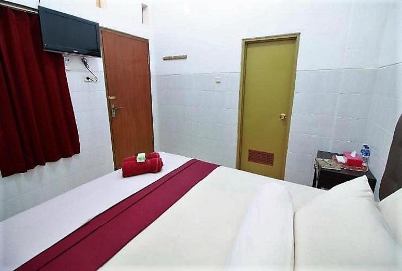 418 Setra House image