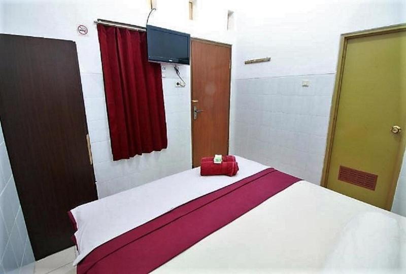 418 Setra House image
