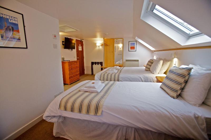 Ferry Inn Stromness image