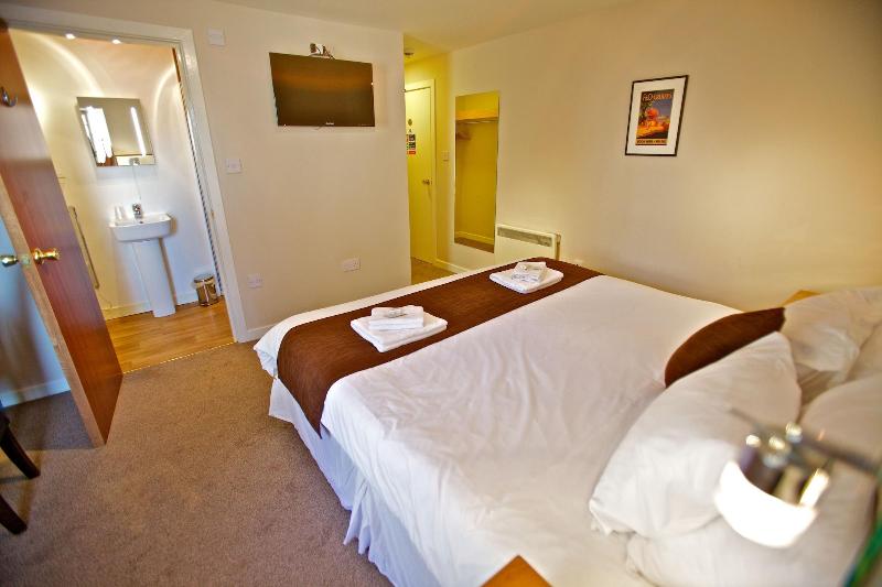 Ferry Inn Stromness image