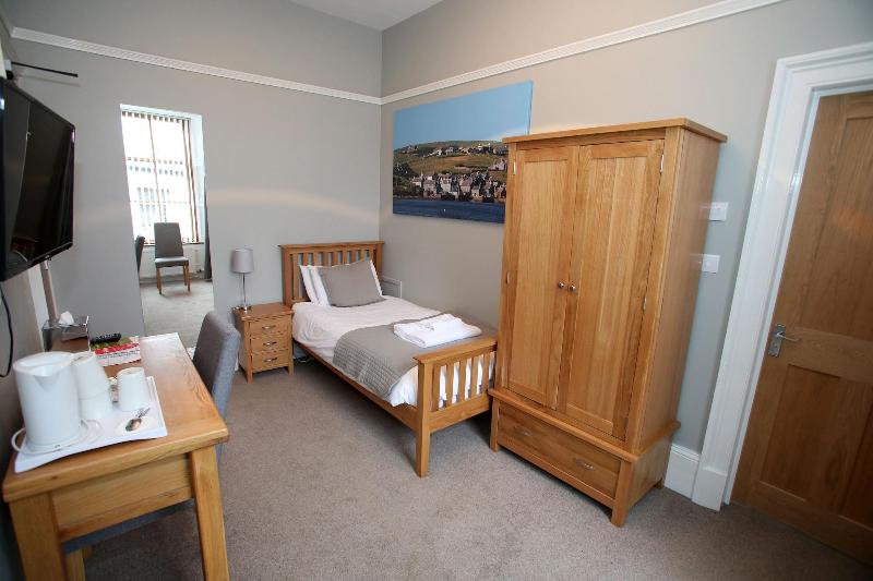 Ferry Inn Stromness image