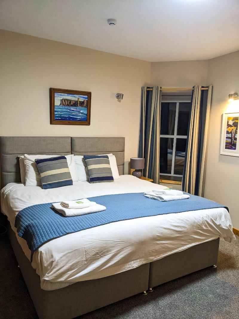 Ferry Inn Stromness image