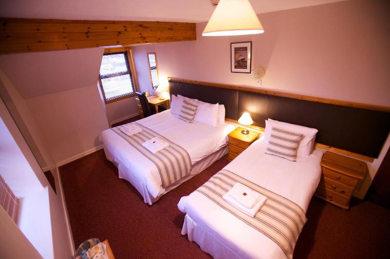 Ferry Inn Stromness image