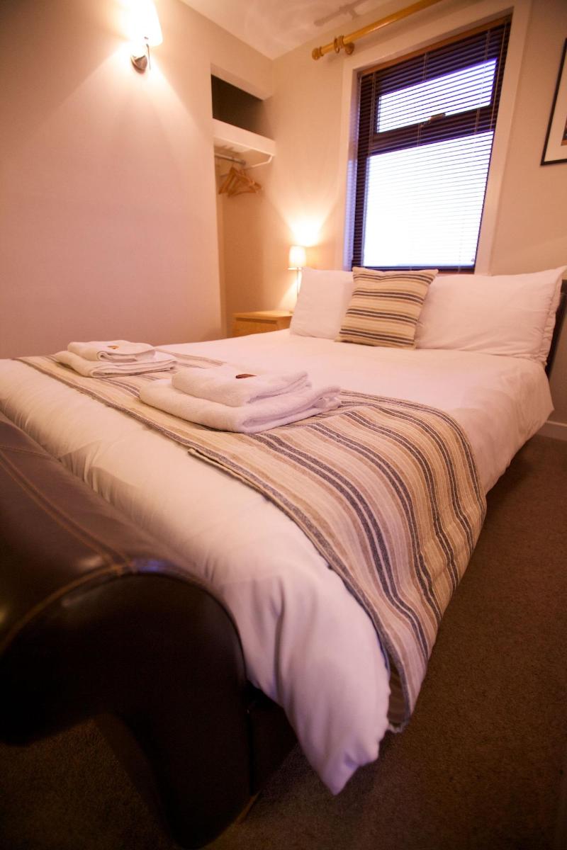 Ferry Inn Stromness image