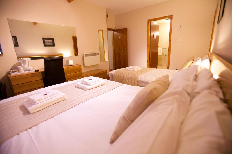 Ferry Inn Stromness image