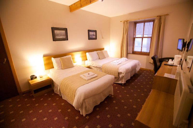 Ferry Inn Stromness image