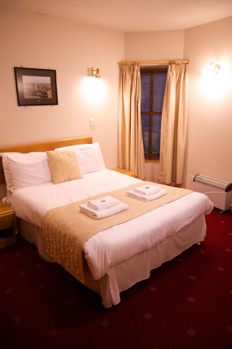 Ferry Inn Stromness image