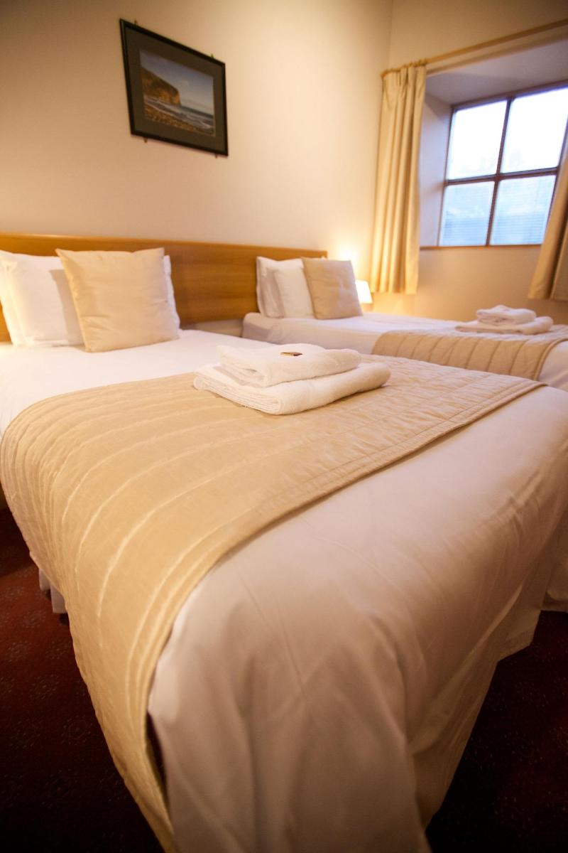 Ferry Inn Stromness image