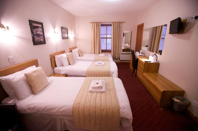 Ferry Inn Stromness image