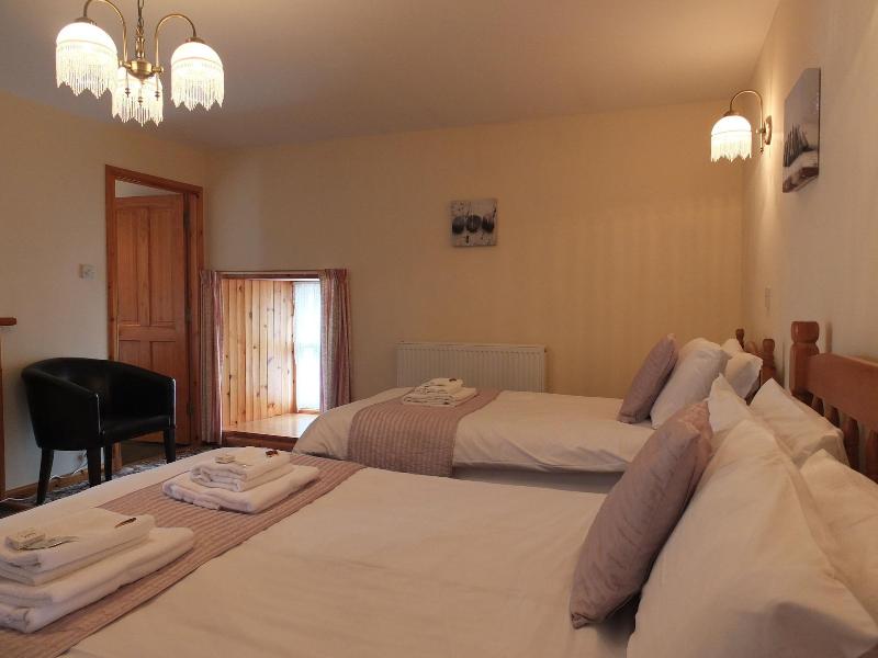 Ferry Inn Stromness image